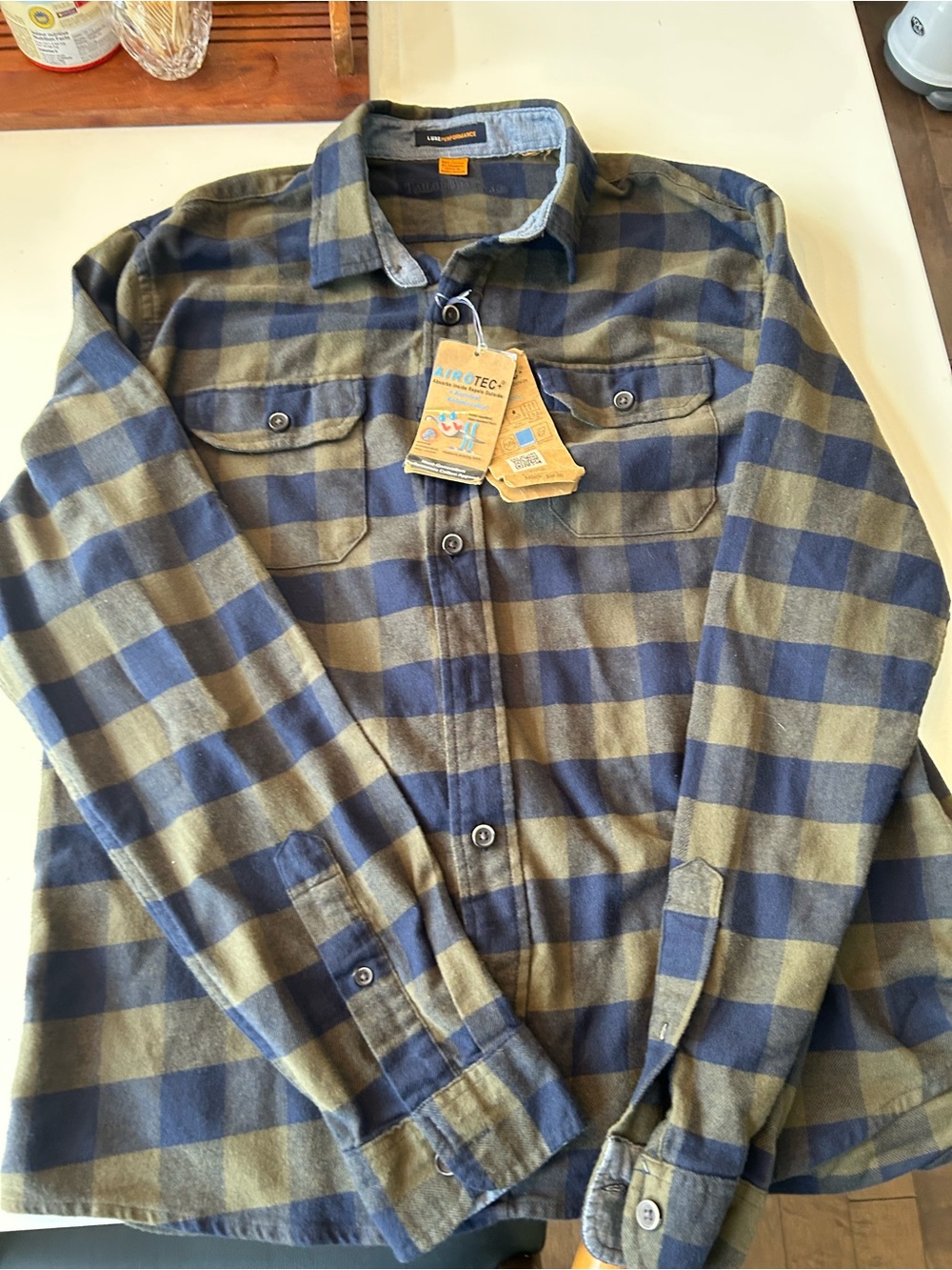 Tailor Vintage luxe Plaid Button-Down Shirt in Blue and Olive - Casual Workwear
